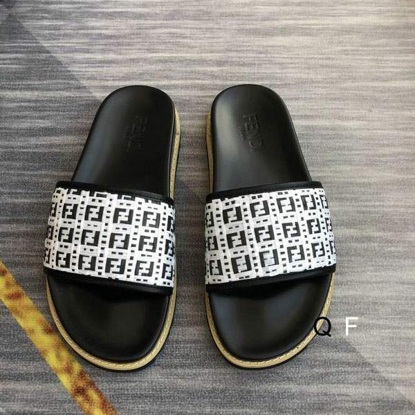 Picture of Fendi Slippers _SKUFendisz35-453CF05142739